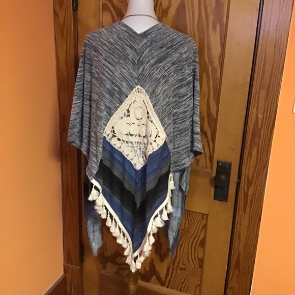 Hayden Los Angeles crocheted n fringed cardigan - Picture 10 of 10